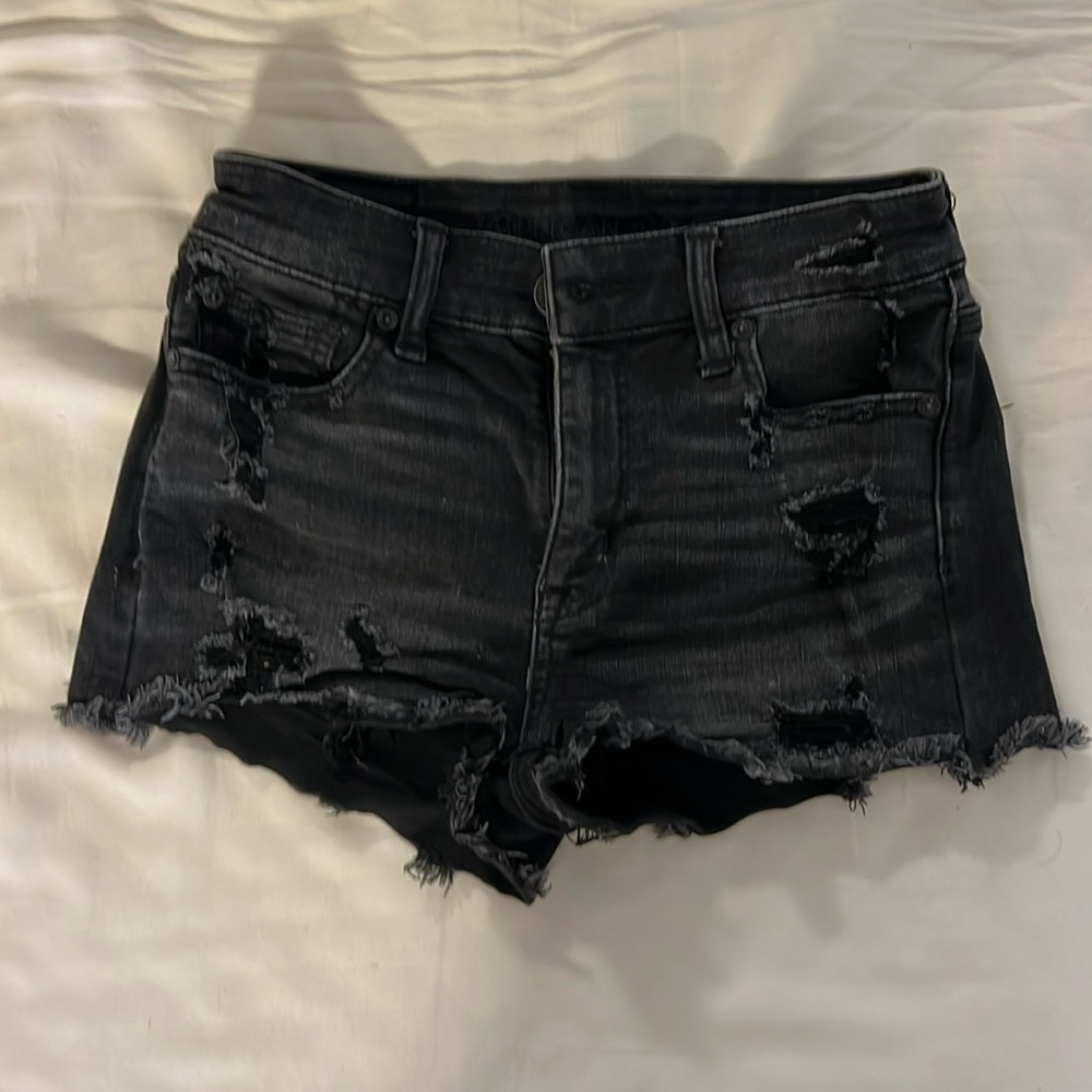 American Eagle Outfitters Women's Black Wash Distressed High Rise Shorts
